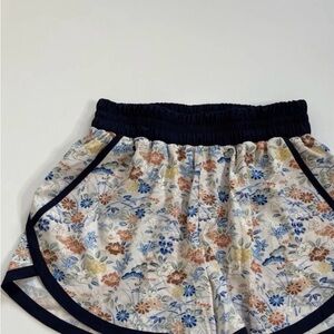 Anthropologie Daily Practice Floral 3”  Women's Running Shorts with Navy Trim in